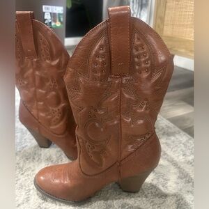 Women's Brown Western Boots